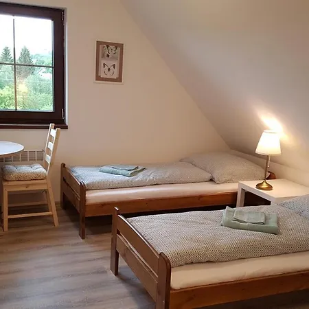 Guest house Pensiony A V Kempu Indiana