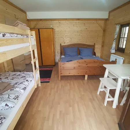 Pensiony A V Kempu Indiana Guest house *