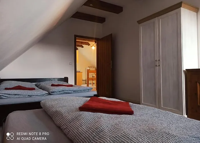 Pensiony A V Kempu Indiana Πανσιόν *
