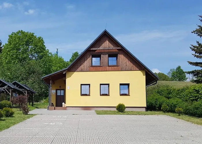 Pensiony A V Kempu Indiana Edrovice